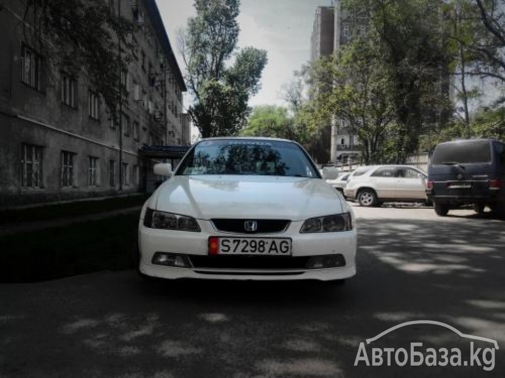 Honda Accord 2000 года за ~388 000 сом