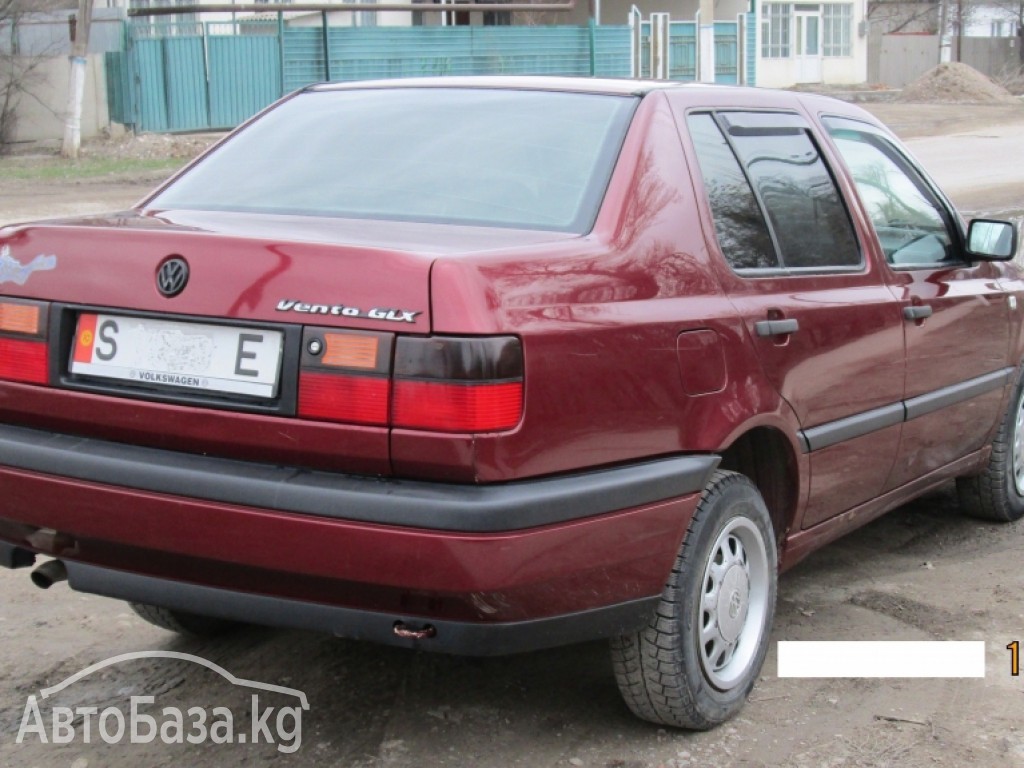 Volkswagen Vento 1993 года за ~215 600 сом