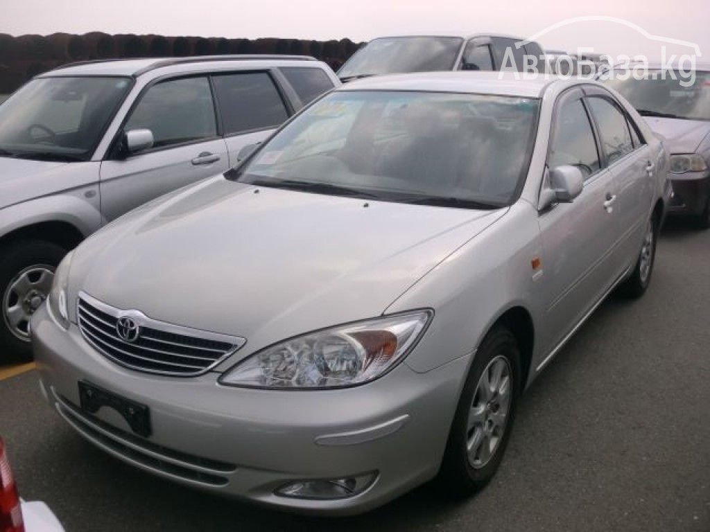 Toyota Camry 2001 года за ~4 000 сом