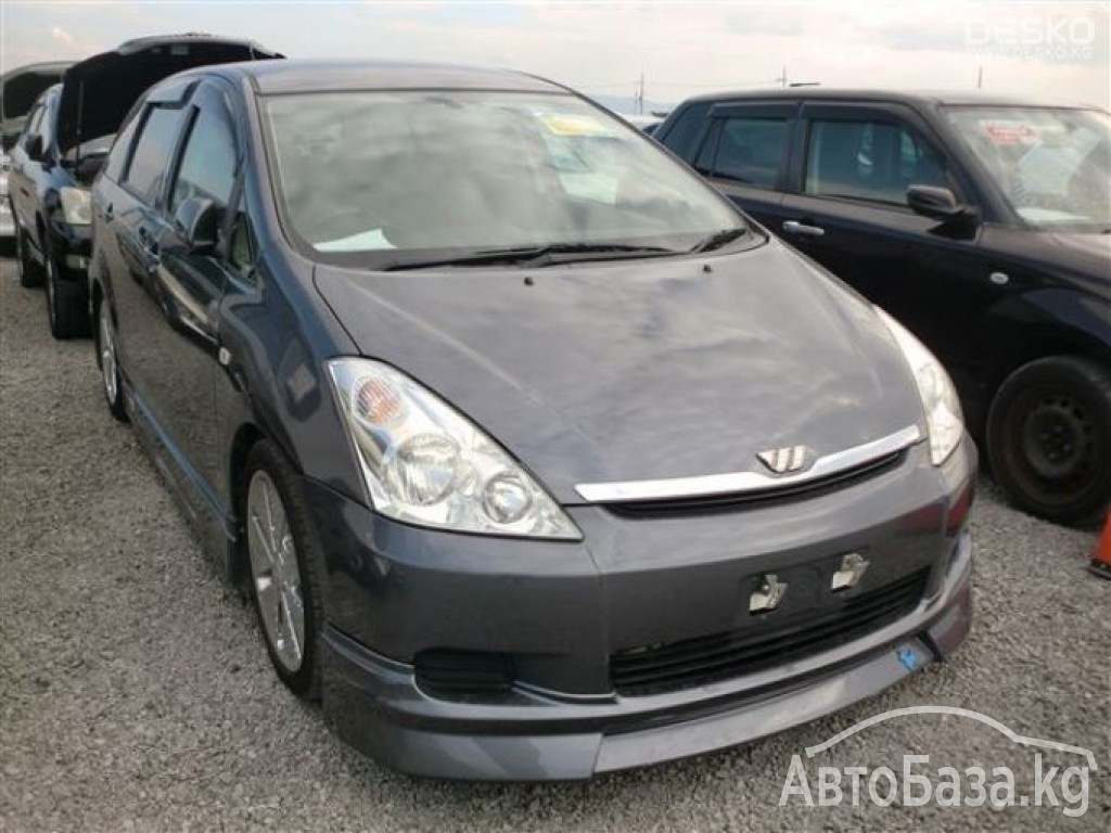 Toyota Wish 2004 года за ~32 000 сом