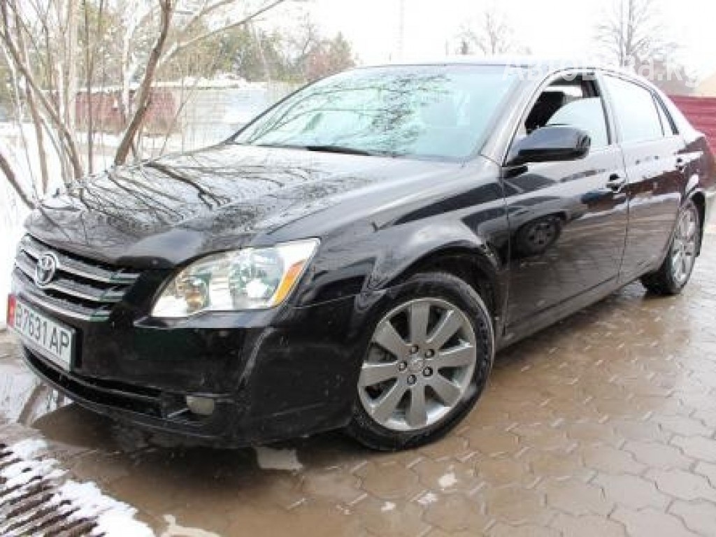 Toyota Avalon 2005 года за ~1 262 800 сом