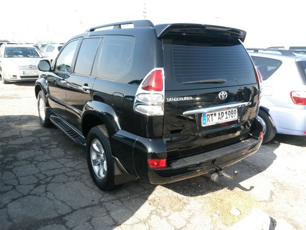 Toyota Land Cruiser Prado 2007 года за ~1 858 500 сом