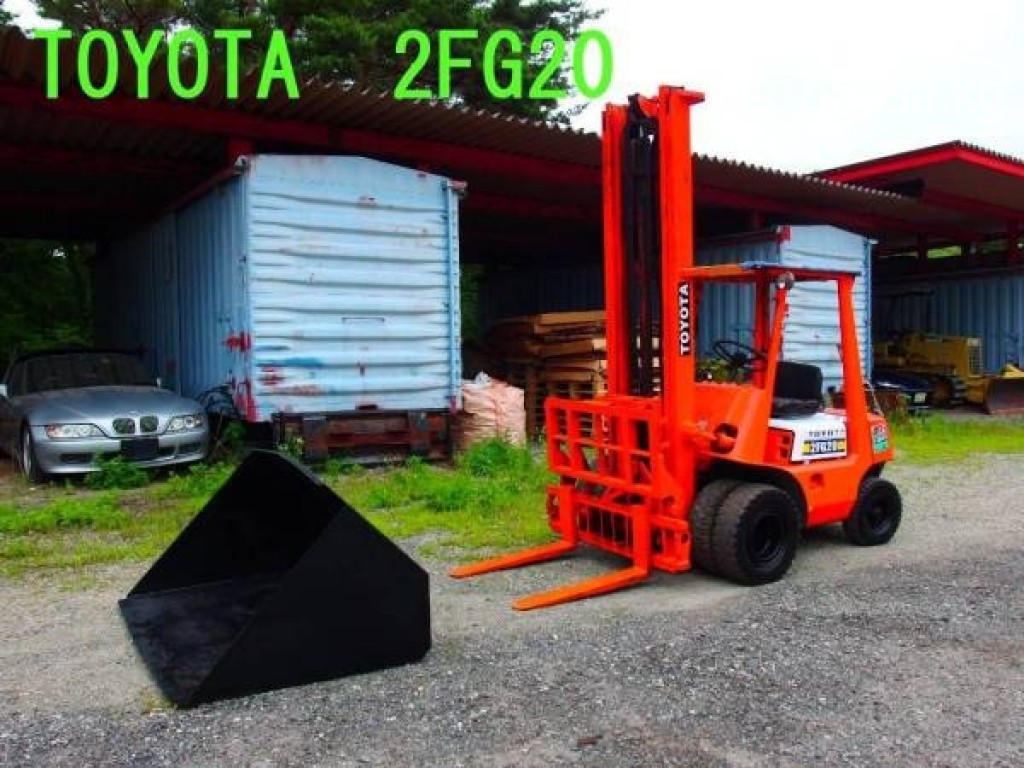 Погрузчик Toyota 2FG20