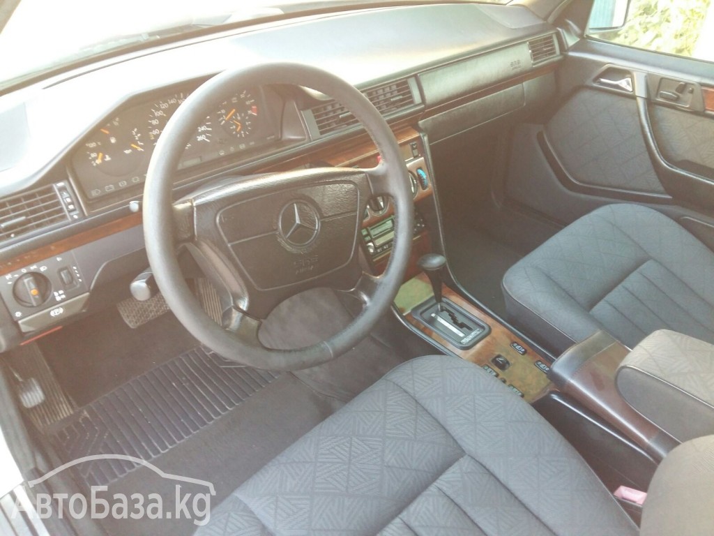 Mercedes-Benz E-Класс 1995 года за ~462 200 сом