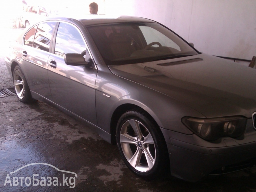 BMW 7 серия 2002 года за 319 000 сом