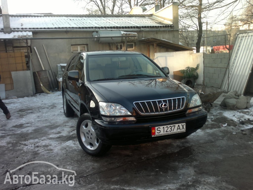 Lexus RX 2002 года за ~888 000 сом