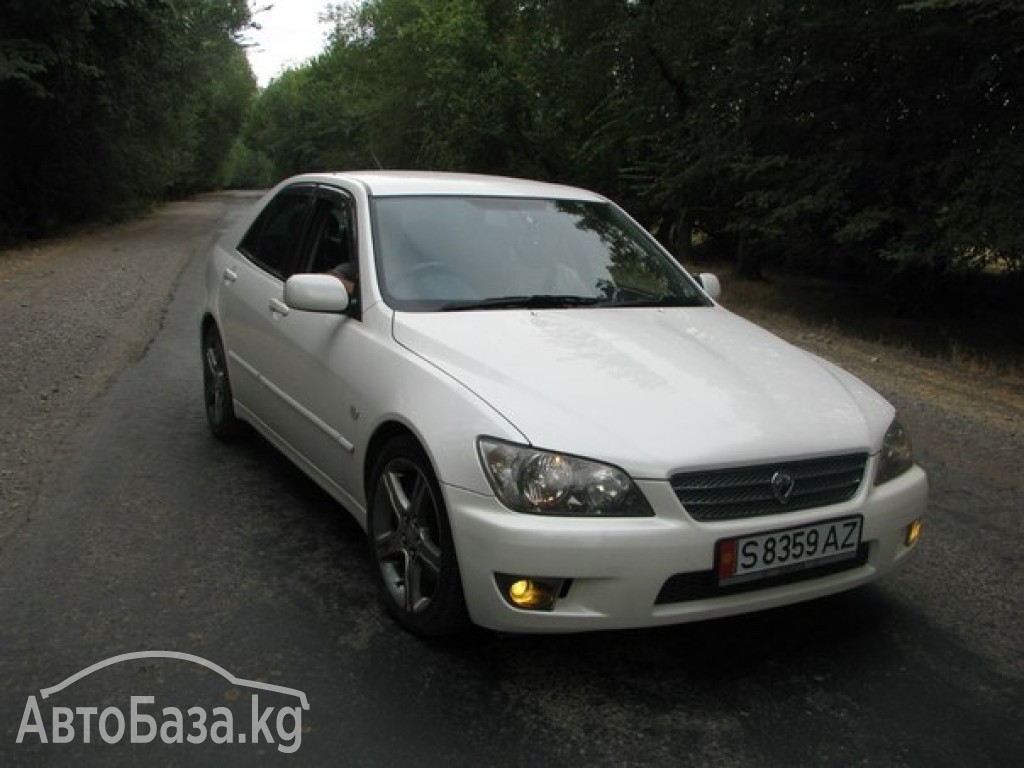 Toyota Altezza 2004 года за ~500 100 сом