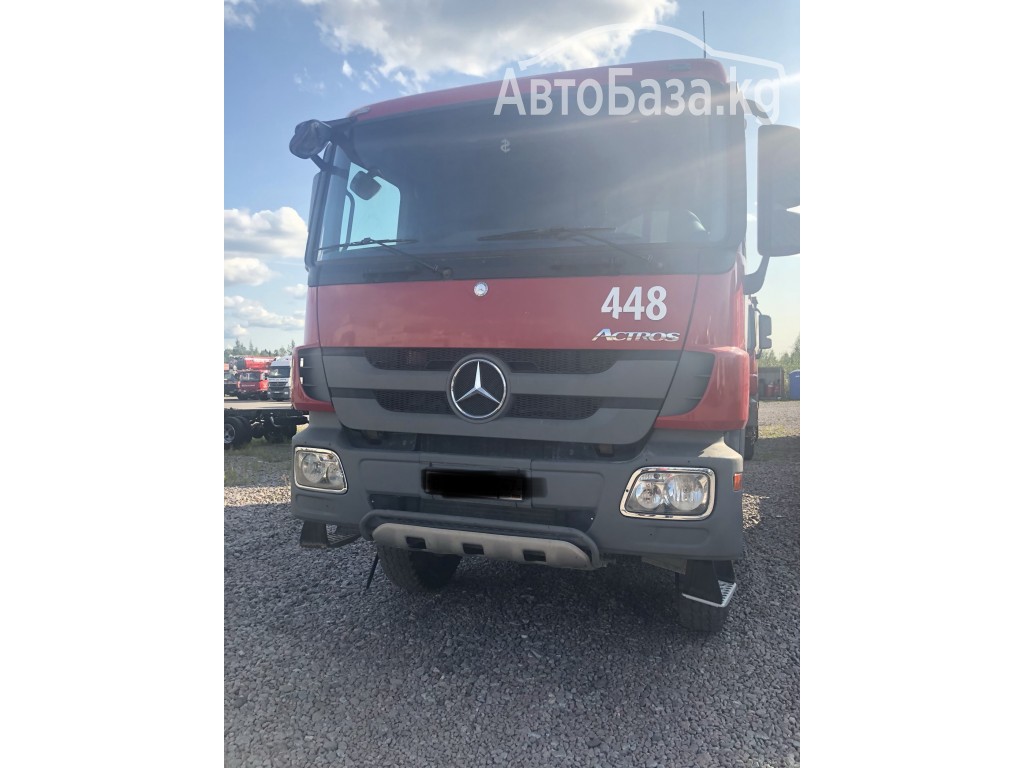 Самосвал Mercedes-Benz actros