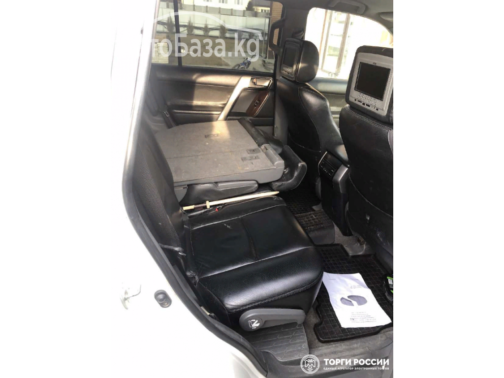 Toyota Land Cruiser Prado 2010 года за ~474 200 сом