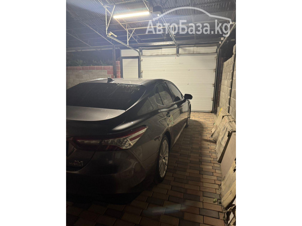 Toyota Camry 2017 года за ~1 929 900 сом