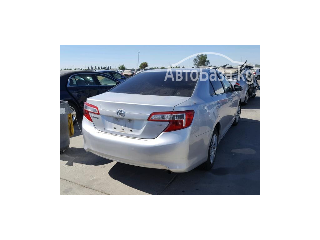 Toyota Camry 2012 года за ~939 700 сом