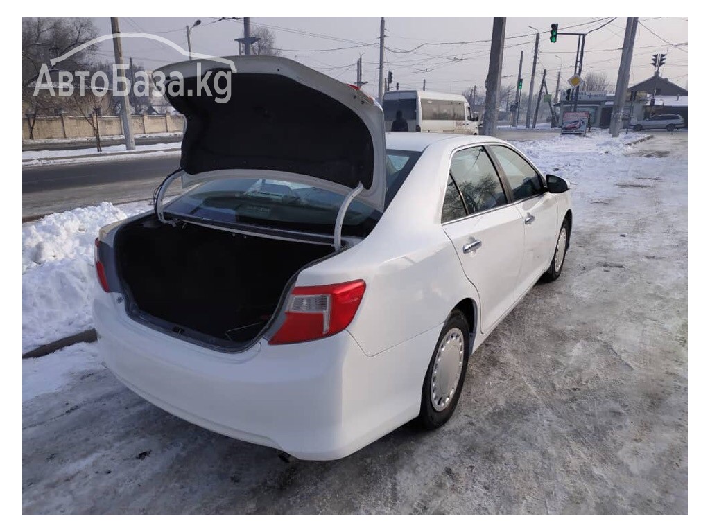 Toyota Camry 2014 года за ~939 700 сом