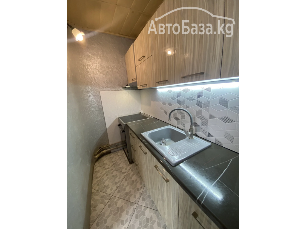 Продается 3-комнатная квартира.Мкр. Асанбай! Индив планировка