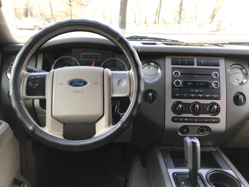 Авто на прокат -  Ford Expedition(2008) ---   70-80-90$ в сутки.