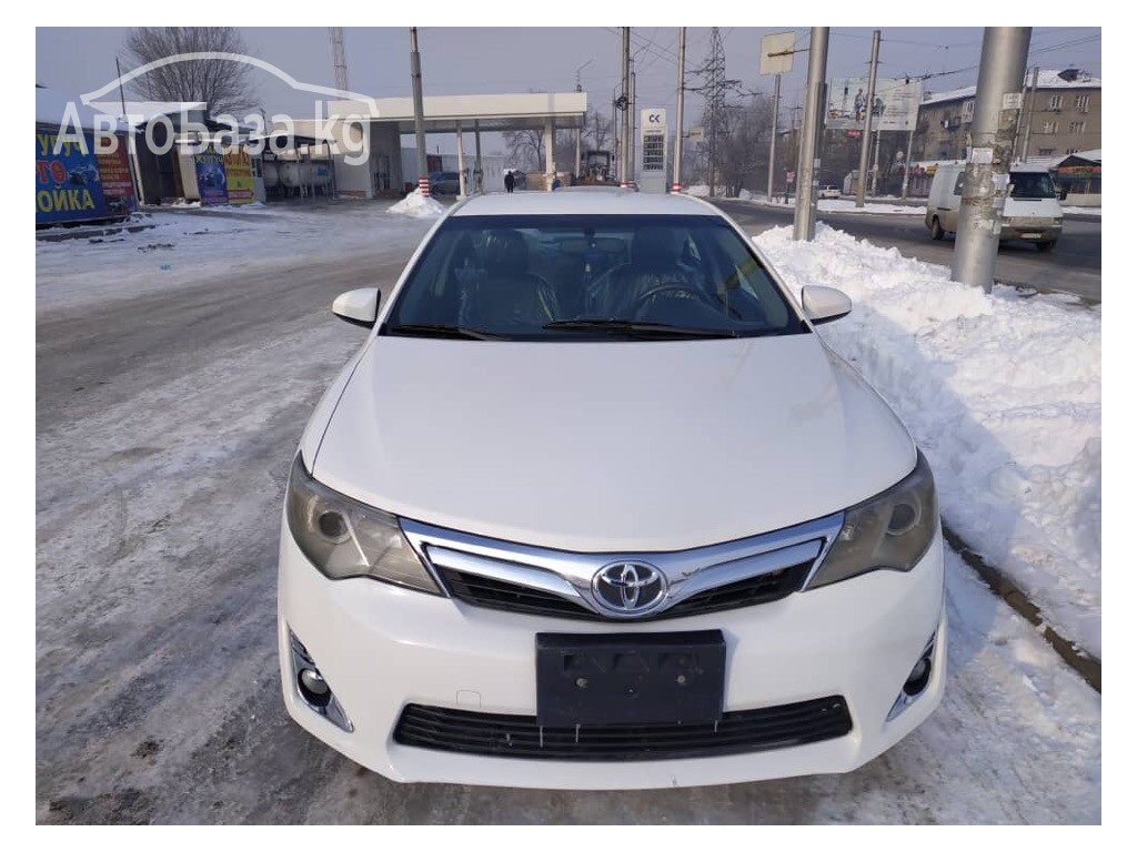 Toyota Camry 2014 года за ~991 000 руб.