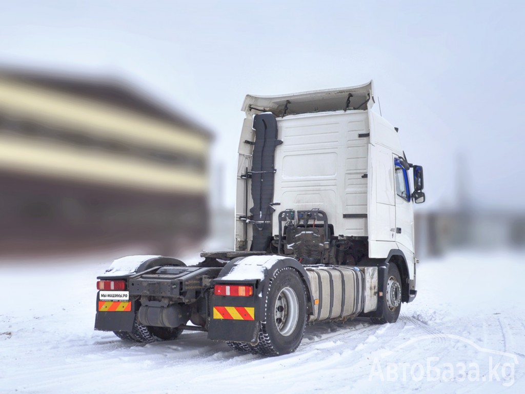 Тягач Volvo Globertrotter 13.460