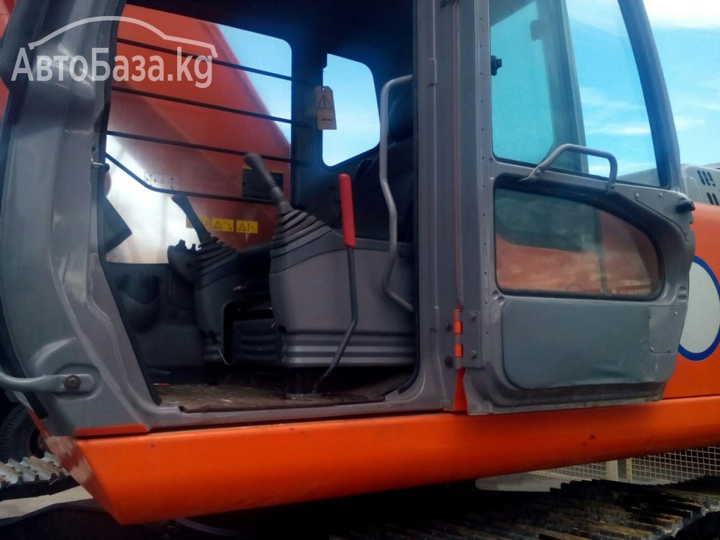 Экскаватор Hitachi ZAXIS 330LC-3