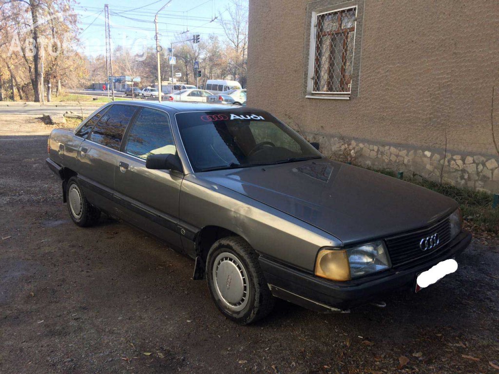Audi 100 1988 года за 100 000 сом