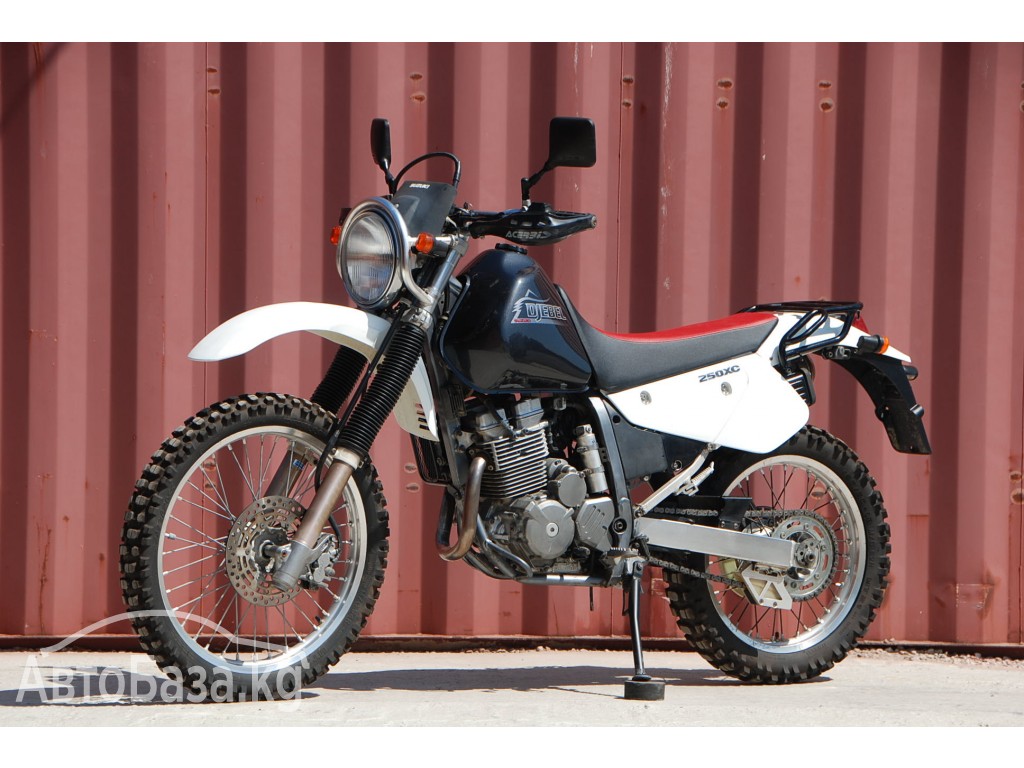  Suzuki Djebel 250XC