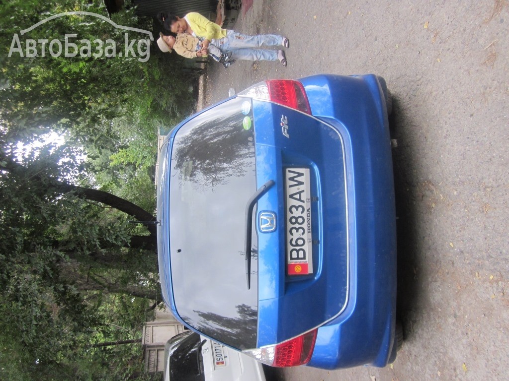 Honda Fit 2004 года за ~294 200 сом