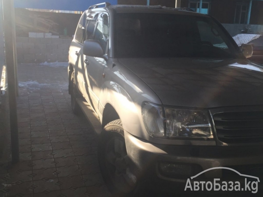 Toyota Land Cruiser 2005 года за ~2 155 200 сом