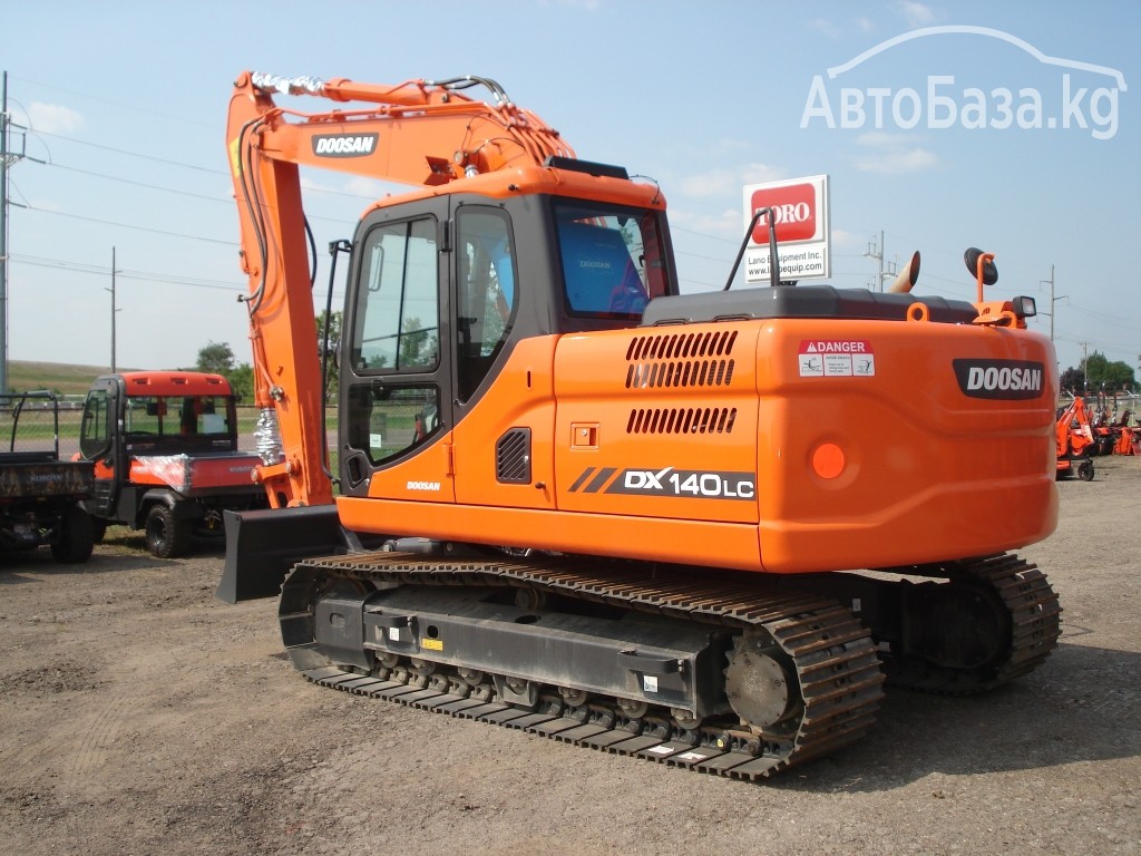 Экскаватор Doosan Гусеничный экскаватор DX140LC