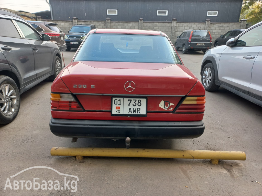 Mercedes-Benz E-Класс 1989 года за 240 000 сом