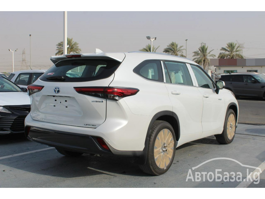 2023 Toyota Highlander Limited 2.5L Hybrid