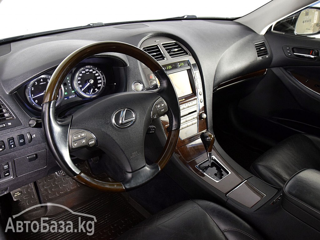 Lexus ES 2012 года за ~1 336 300 сом