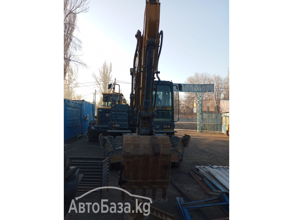 Экскаватор XGMA XE150WB