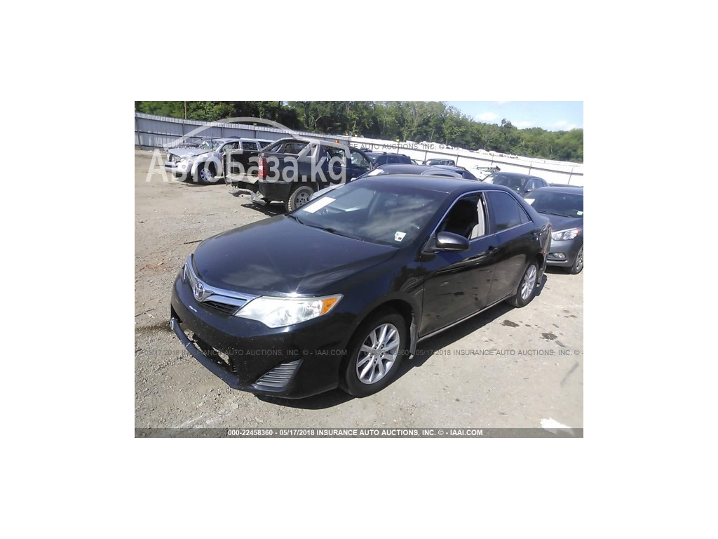 Toyota Camry 2012 года за 10 900$