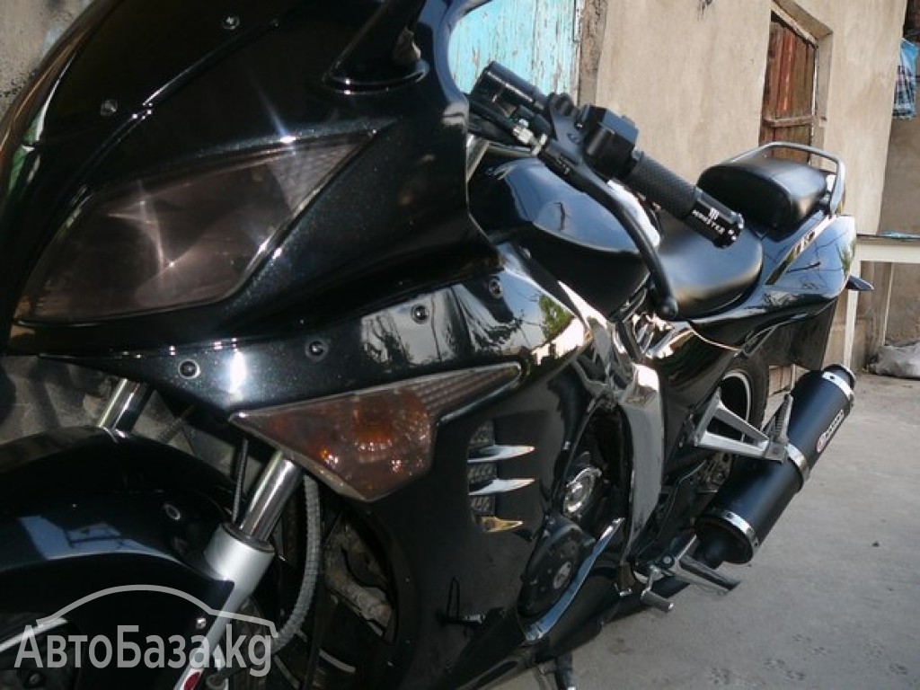 Мотоцикл Yamaha Centurion Bitrix