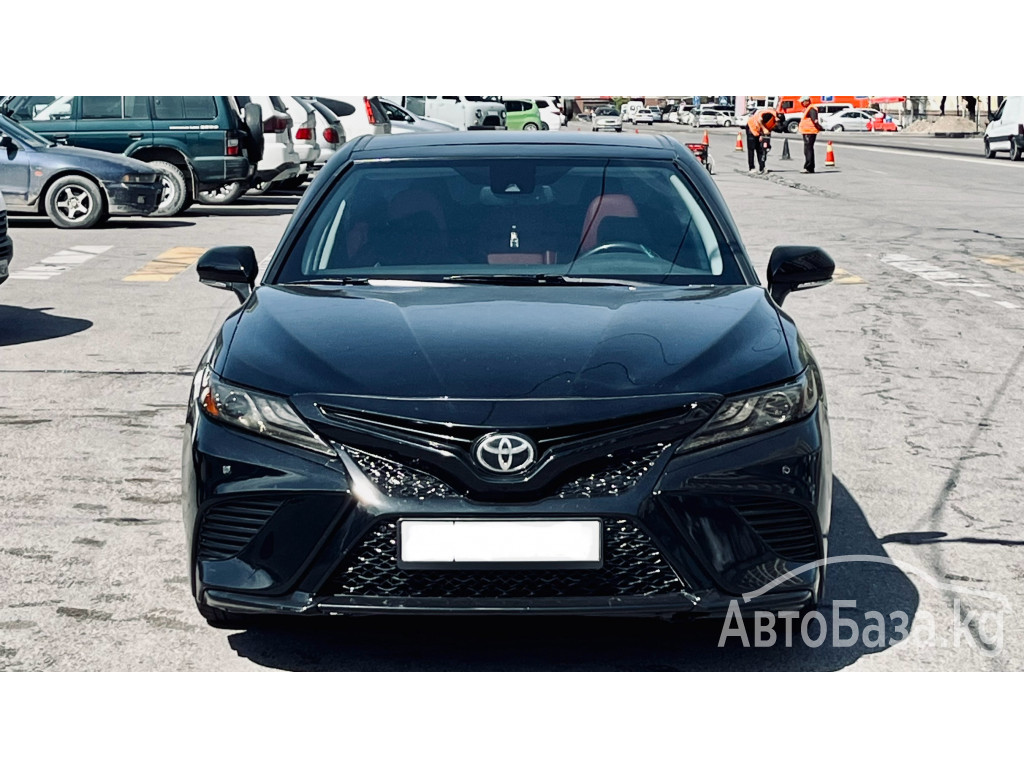 Toyota Camry 2017 года за ~2 079 700 сом