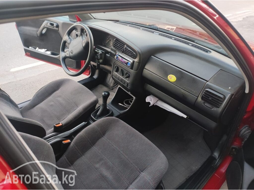 Volkswagen Vento 1994 года за 396 000 сом