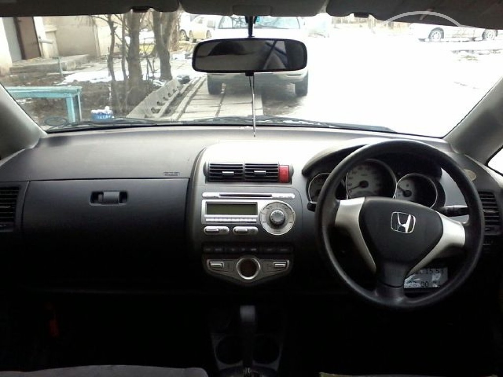 Honda Fit 2006 года за ~460 900 сом