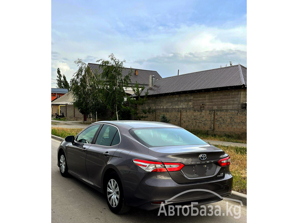 Toyota Camry 2017 года за ~1 563 100 сом