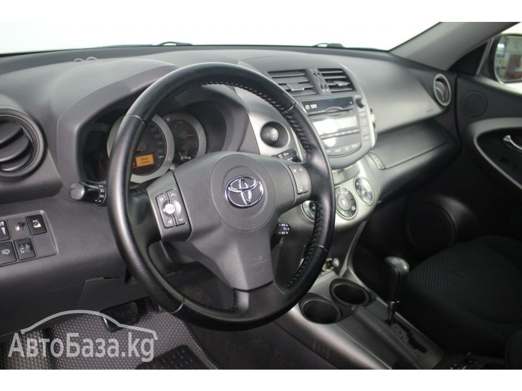 Toyota RAV4 2011 года за ~1 526 800 сом