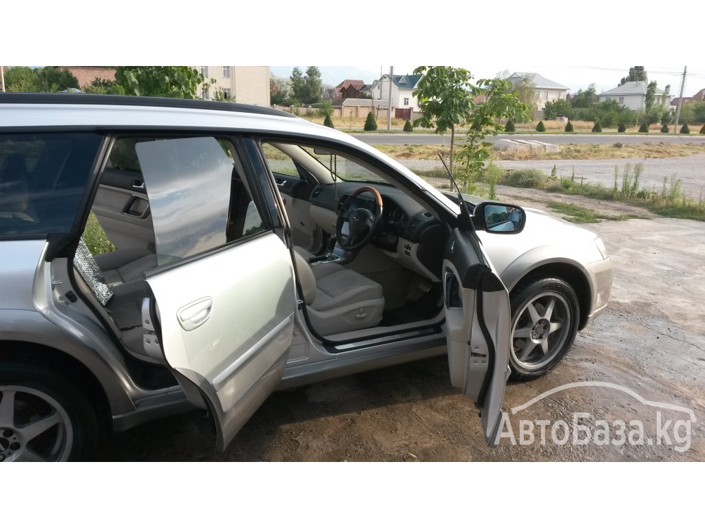 Subaru Outback 2004 года за ~558 600 руб.