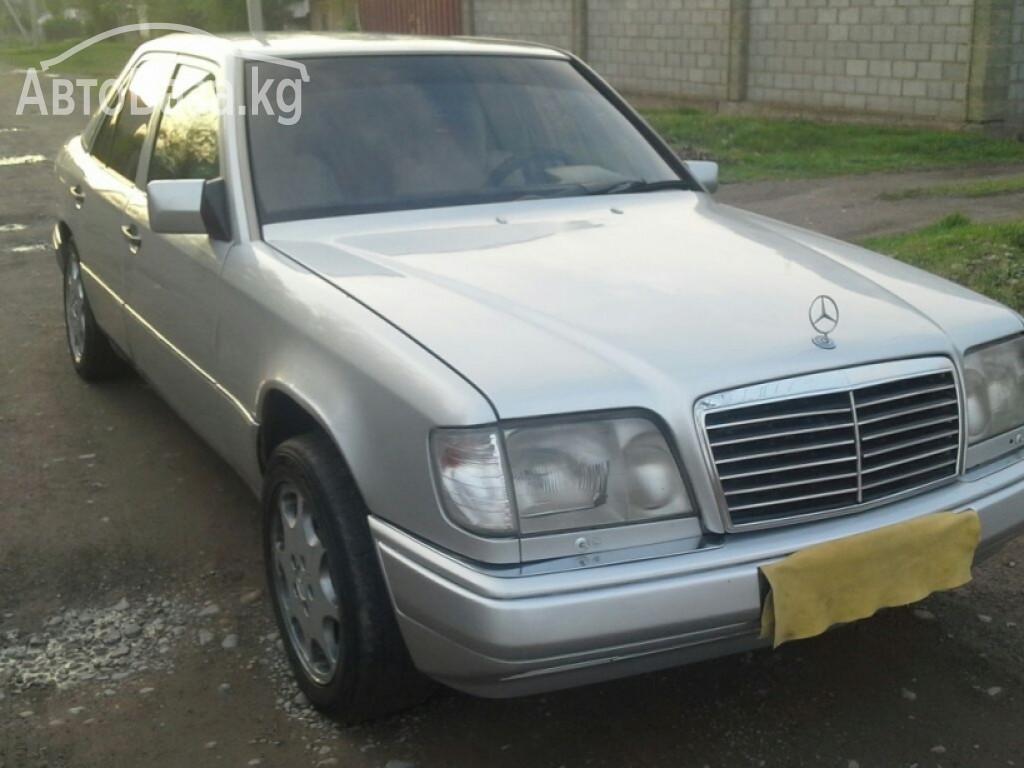 Mercedes-Benz E-Класс 1994 года за 200 000 сом