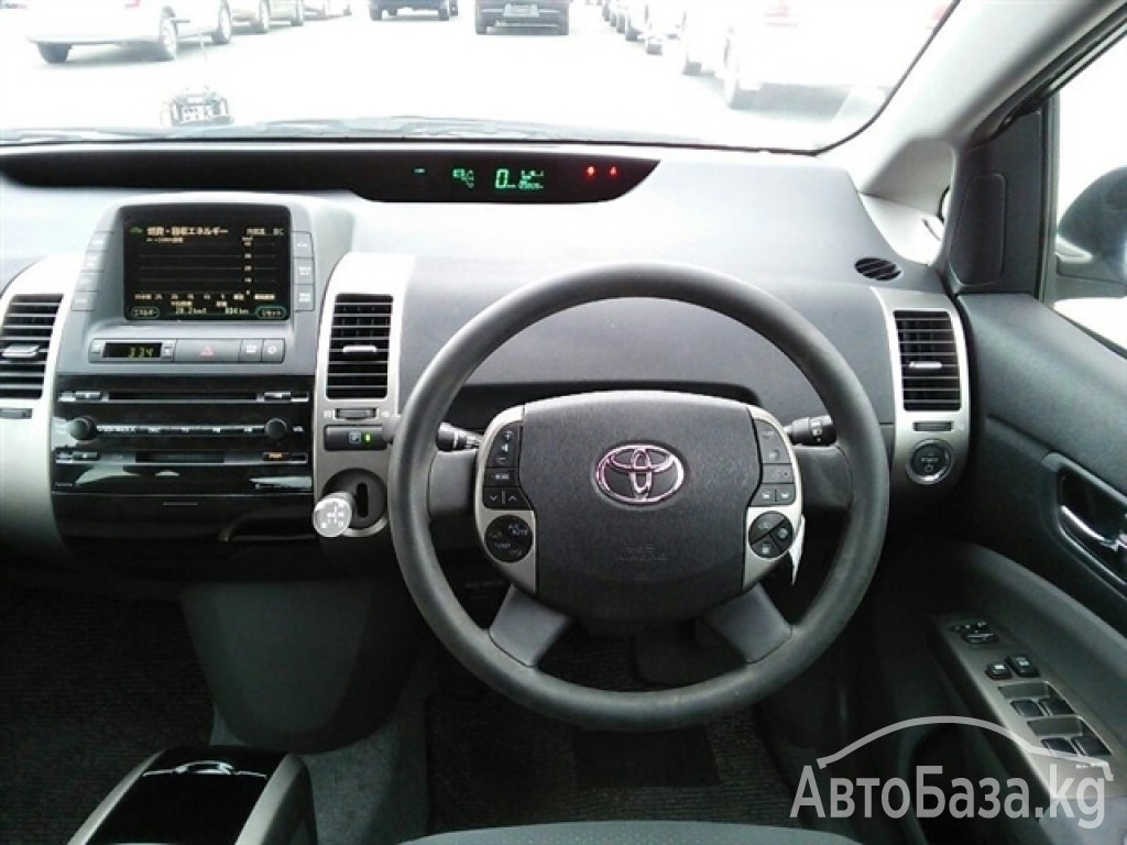 Toyota Prius 2008 года за ~734 600 сом