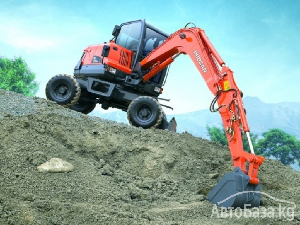 Экскаватор Doosan Колесный DX 55 W  