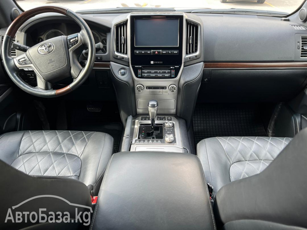 Toyota Land Cruiser 2017 года за ~7 217 400 сом