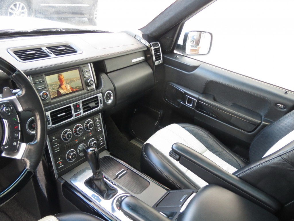 Land Rover Range Rover 2012 года за ~2 530 100 сом