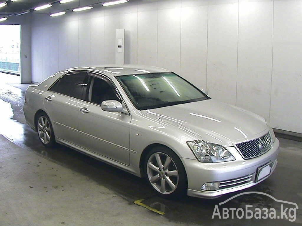 Toyota Crown 2004 года за 10 800$