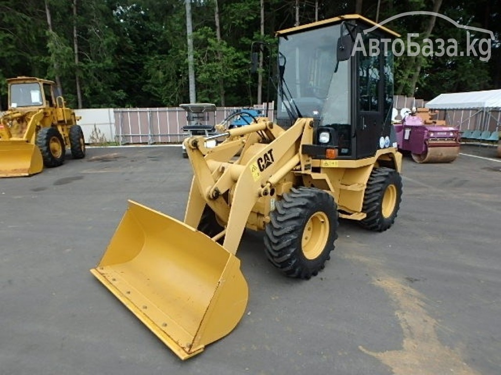 Погрузчик Caterpillar 901В