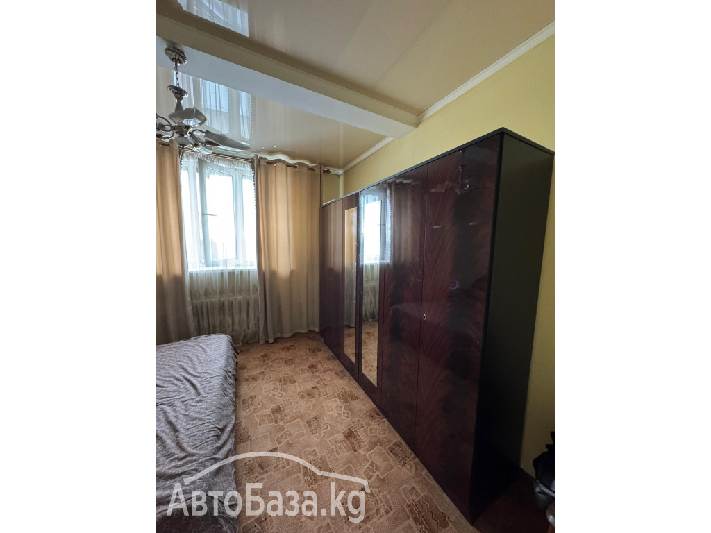 Продаю спальный гарнитур  