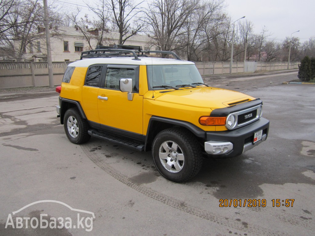 Toyota FJ Cruiser 2007 года за ~1 896 600 сом