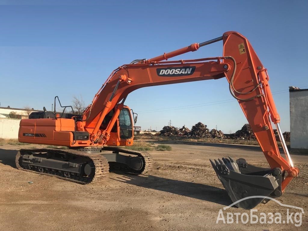 Экскаватор Doosan 300