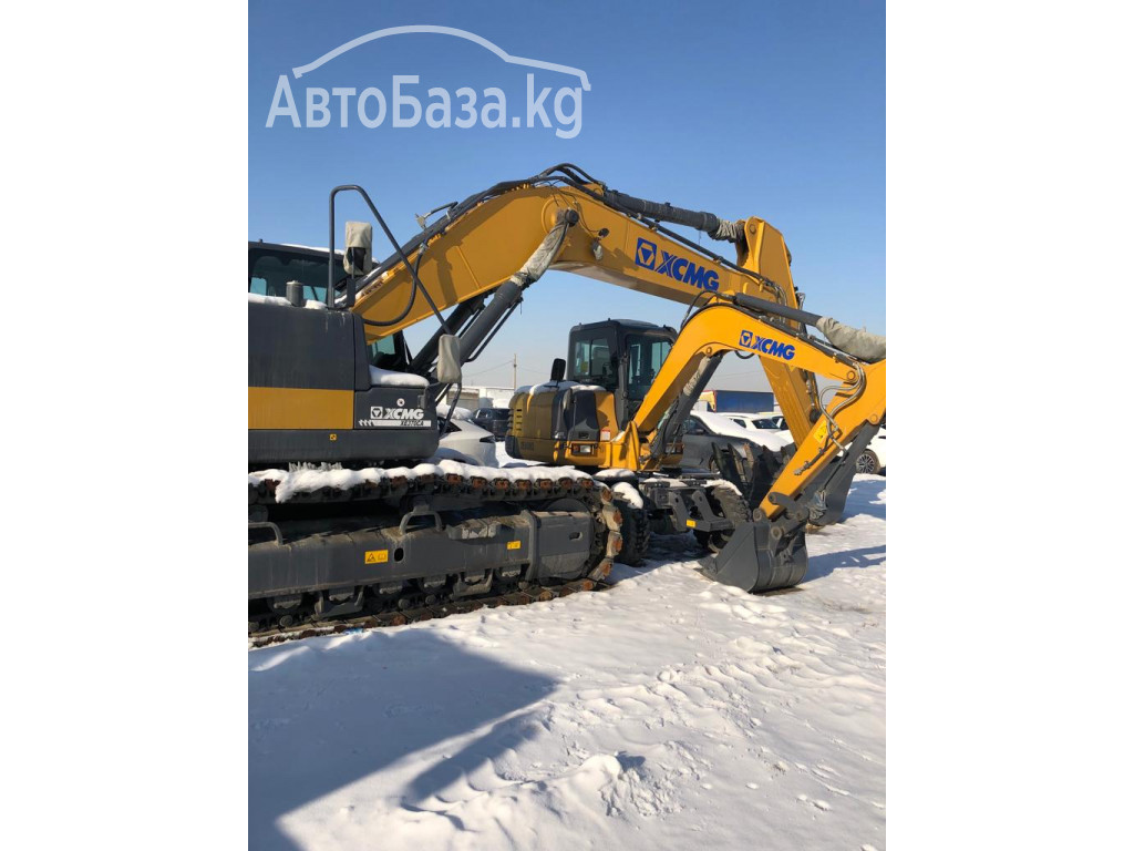 Экскаватор XCMG XE370CA