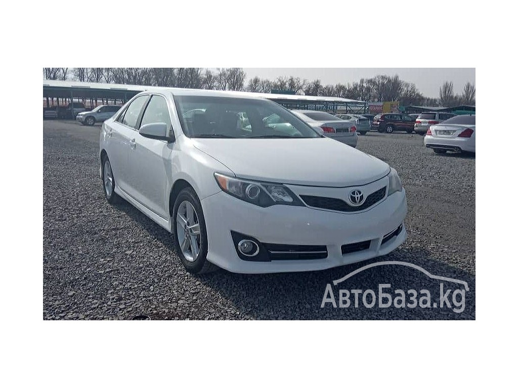 Toyota Camry 2012 года за ~1 103 500 сом